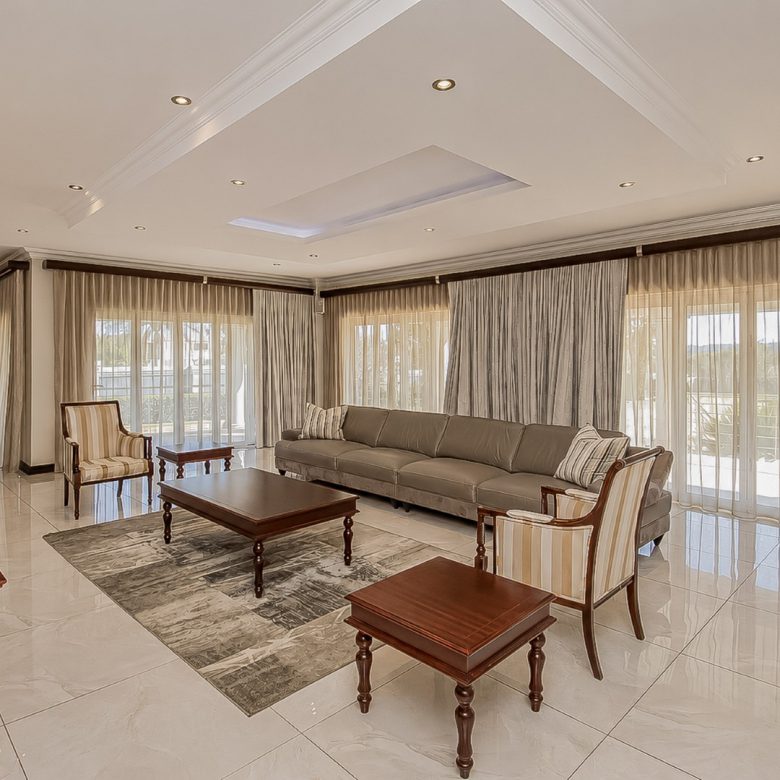 Golden Crest Estate | Executive 5 Bedroom Family Residence