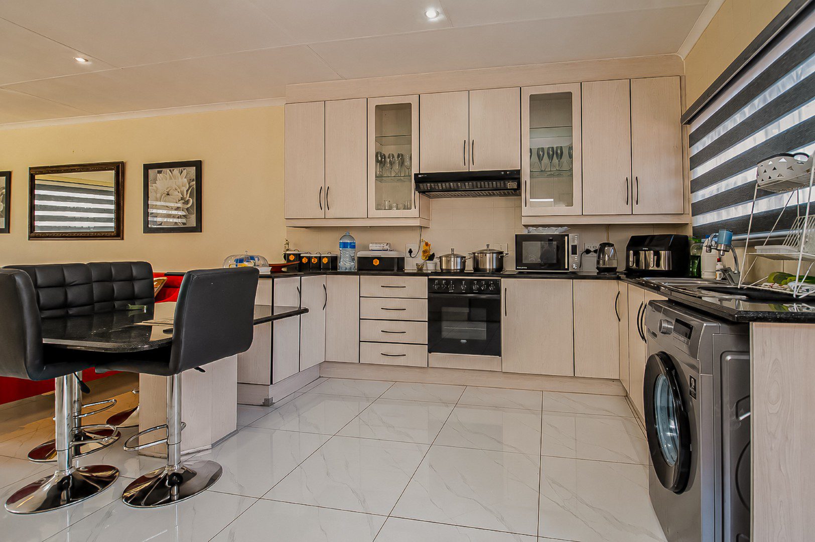 8 Mayfield Park | Newly Renovated 2 Bedroom Cluster