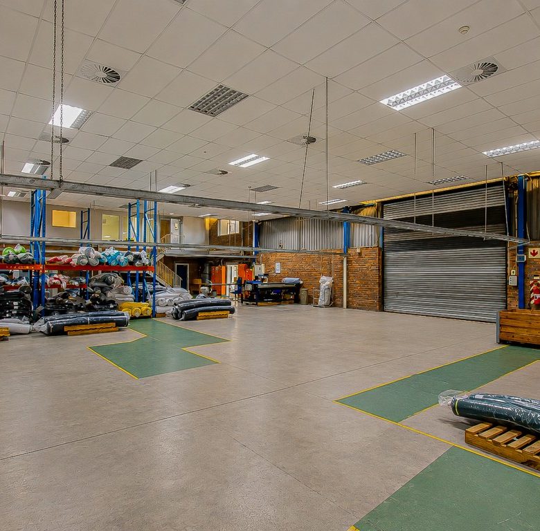 Selby | Exceptional 3 168 m² Industrial Property
