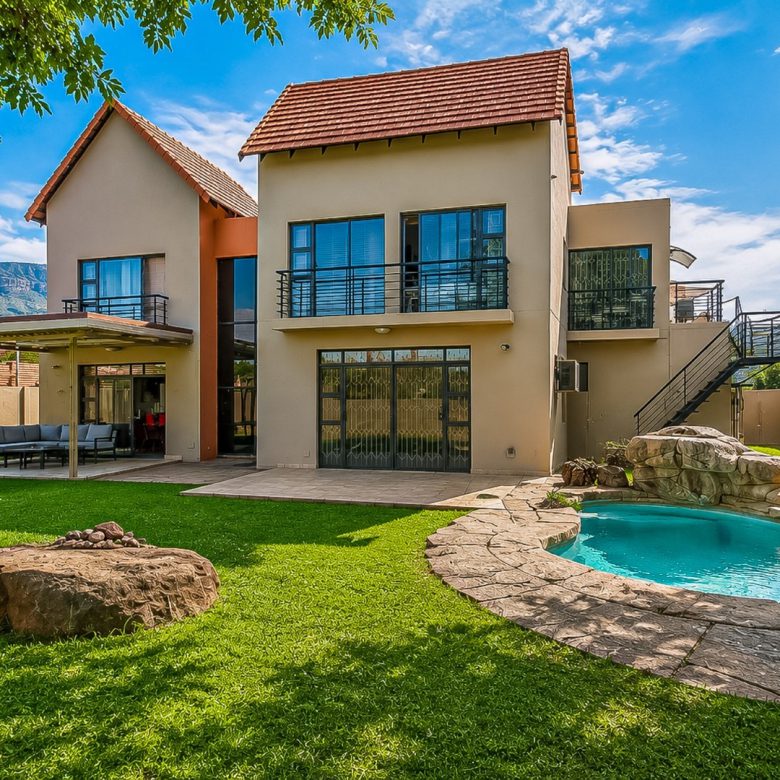 Hartbeespoort | Prestigious 4 Bedroom Family Home in Leloko Eco Lifestyle Estate
