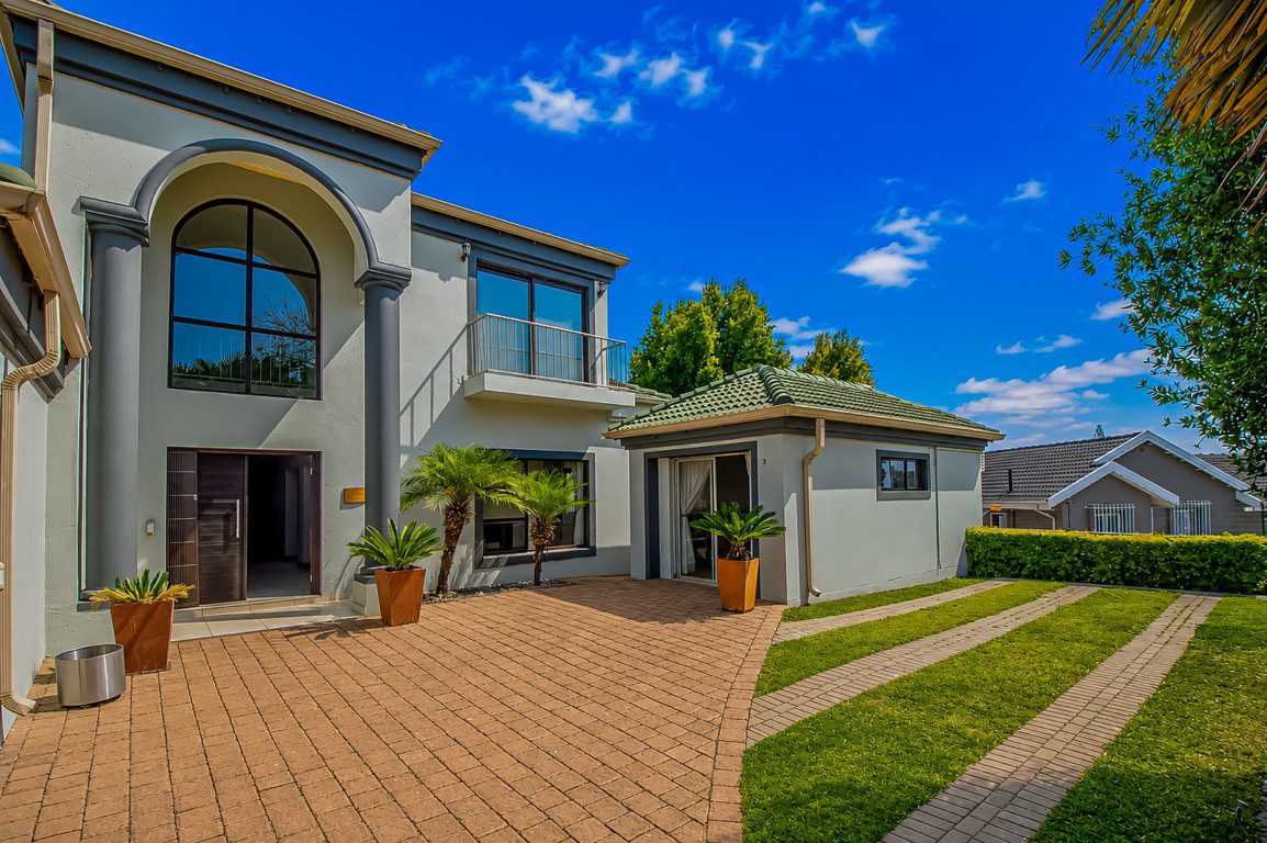 Edenvale | 5 Bedroom Double Storey Home with 3 Flatlets