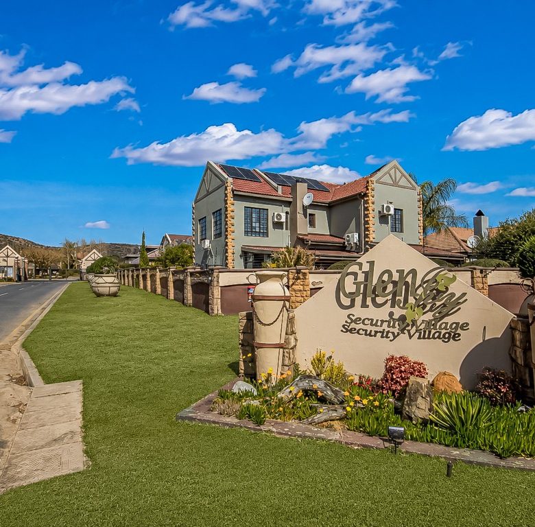 Meerhof, Hartbeespoort | Elegant Double-Storey 3 Bedroom Home in Glenivy Estate