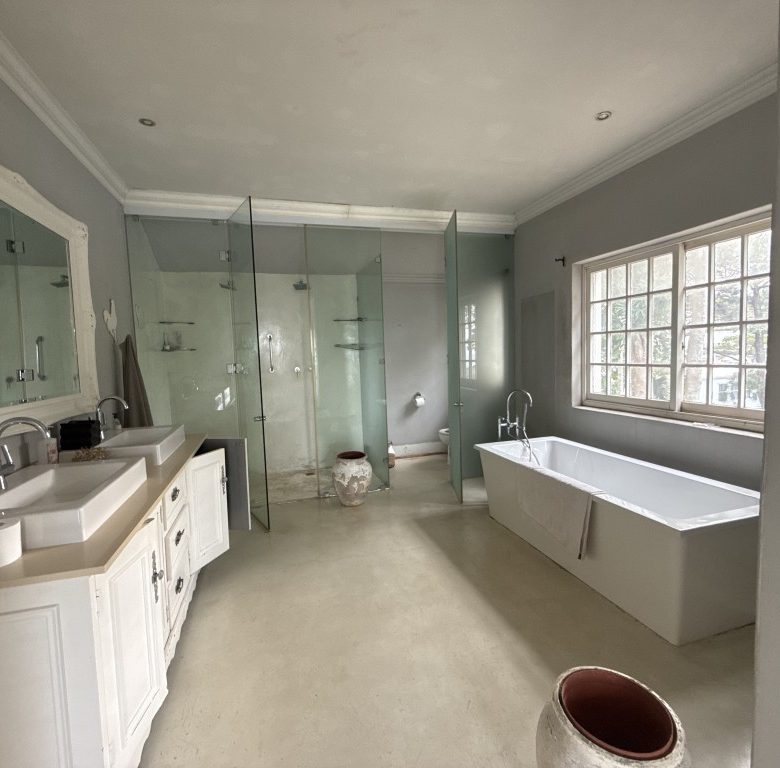 Prime Student Accommodation Development Opportunity 2 min from University of KZN – Manor Gardens / Glenwood, Durban