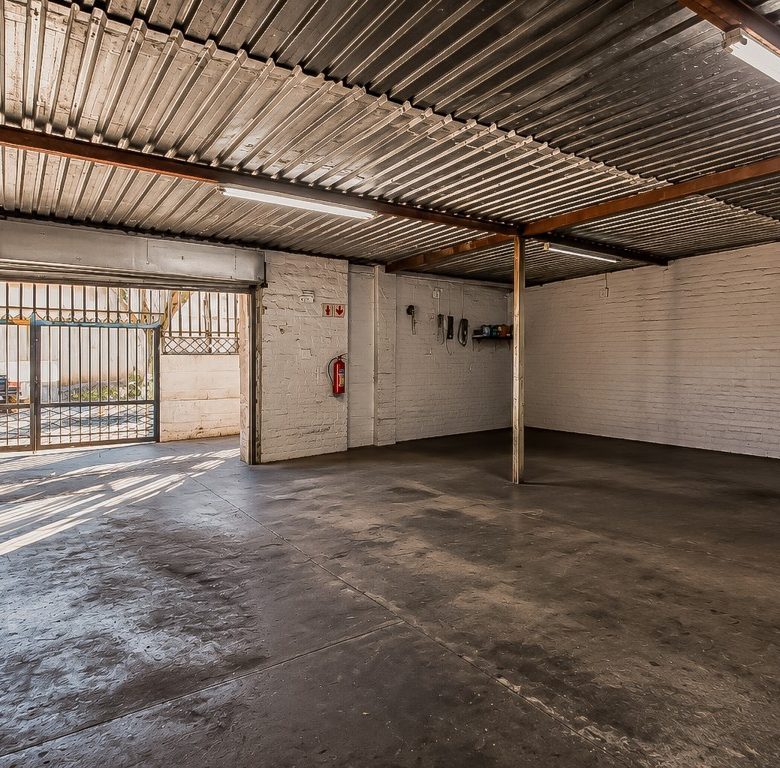 Bagleyston | Prime Commercial Motor Workshop