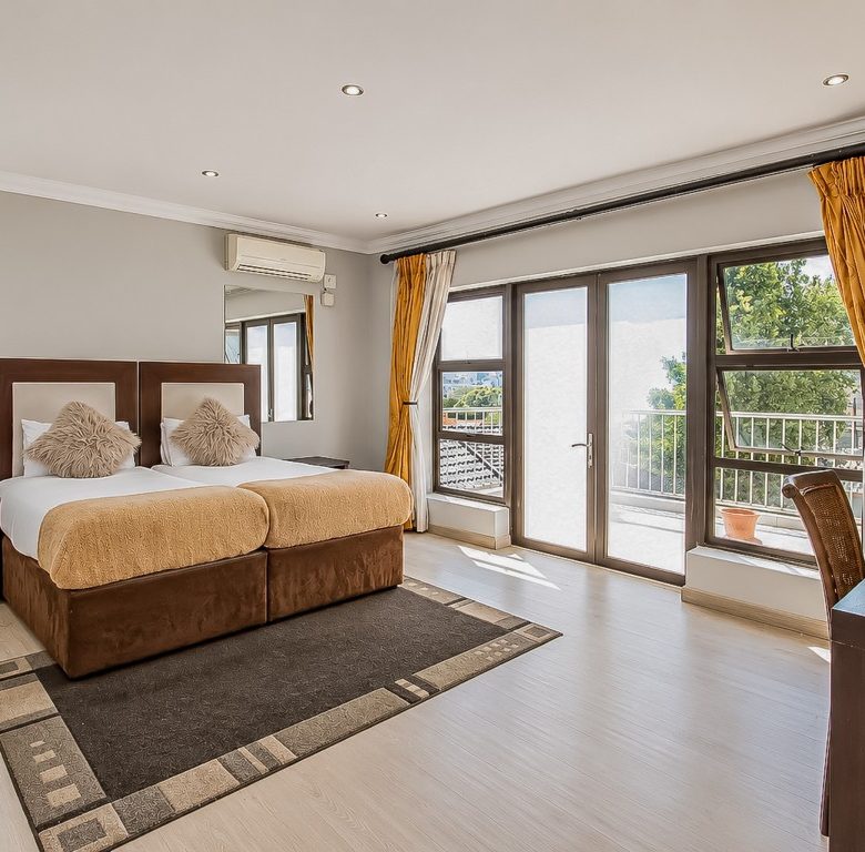 Edenvale | 5 Bedroom Double Storey Home with 3 Flatlets