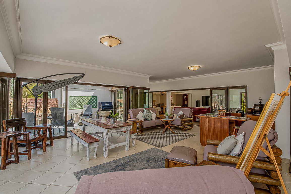 Hartbeespoort | Luxury 3-Storey 5-Bedroom Estate Home