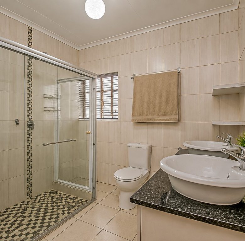 Van Riebeeck Park, Kempton Park | 4-Bedroom Full-Title Family Home