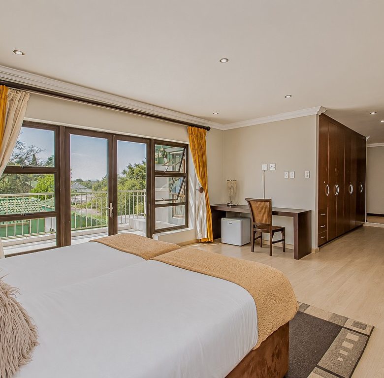 Edenvale | 5 Bedroom Double Storey Home with 3 Flatlets