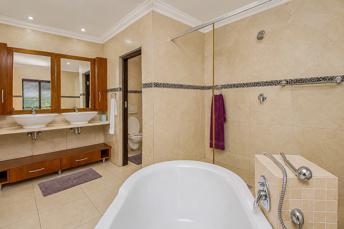 Edenvale | 5 Bedroom Double Storey Home with 3 Flatlets