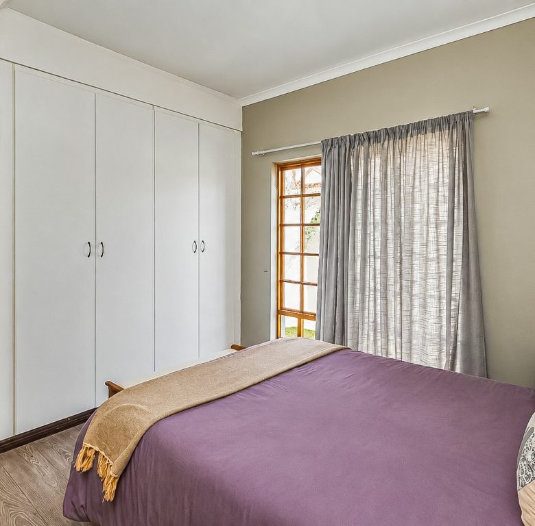 Meerhof, Hartbeespoort | Elegant Double-Storey 3 Bedroom Home in Glenivy Estate