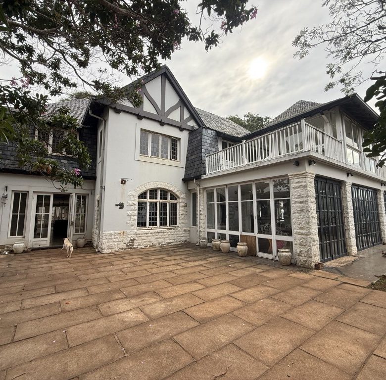 Prime Student Accommodation Development Opportunity 2 min from University of KZN – Manor Gardens / Glenwood, Durban