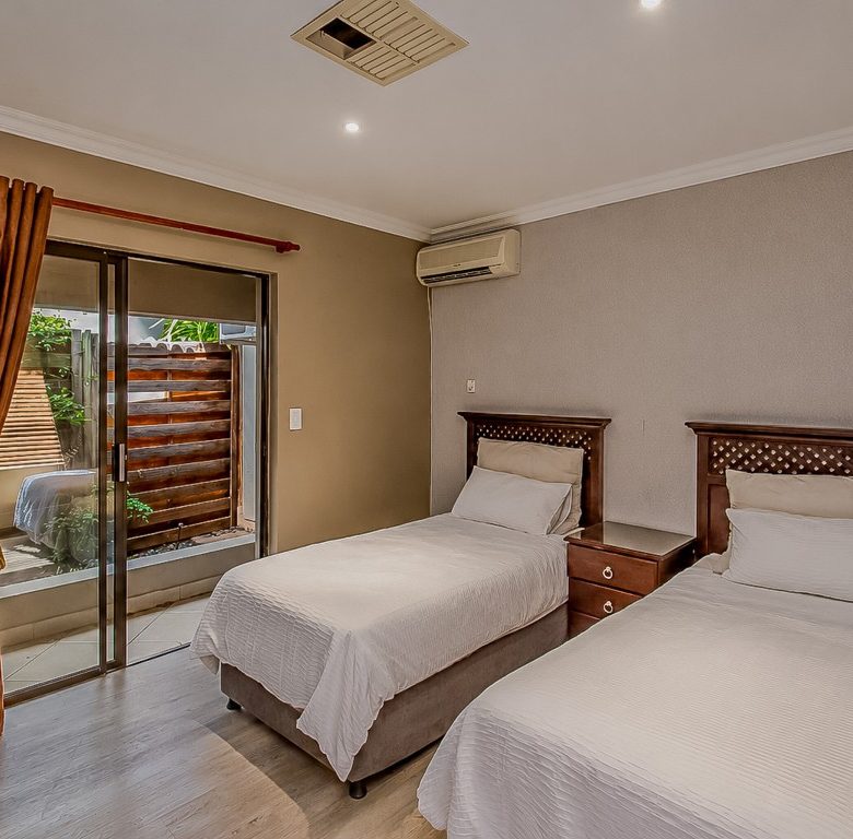 Hartbeespoort | Prestigious 4 Bedroom Golf Estate Home