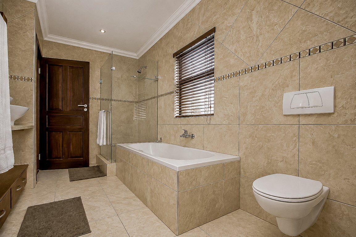Edenvale | 5 Bedroom Double Storey Home with 3 Flatlets