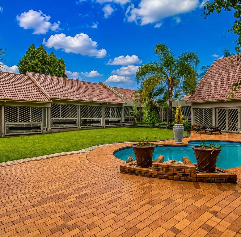 Van Riebeeck Park, Kempton Park | 4-Bedroom Full-Title Family Home
