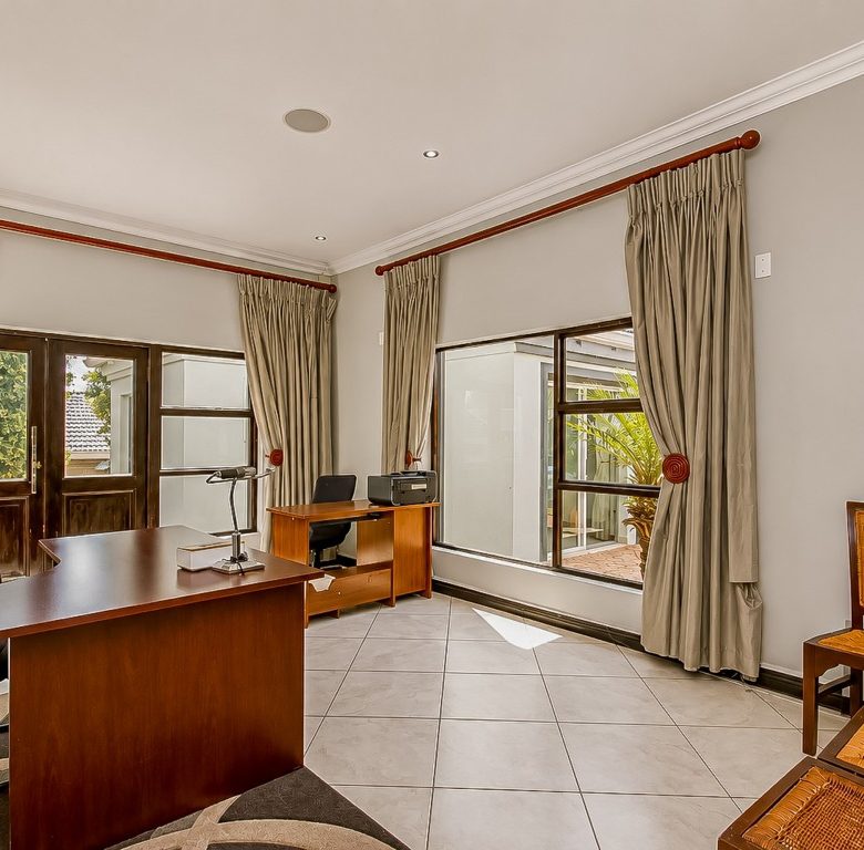 Edenvale | 5 Bedroom Double Storey Home with 3 Flatlets