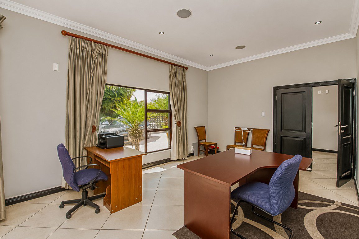 Edenvale | 5 Bedroom Double Storey Home with 3 Flatlets