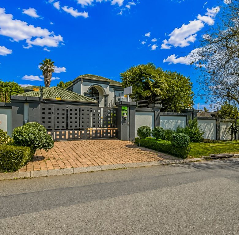 Edenvale | 5 Bedroom Double Storey Home with 3 Flatlets