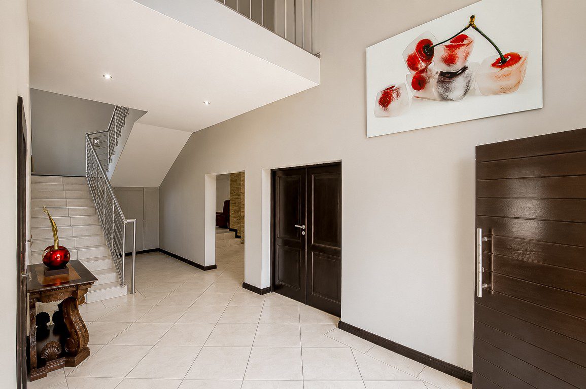 Edenvale | 5 Bedroom Double Storey Home with 3 Flatlets
