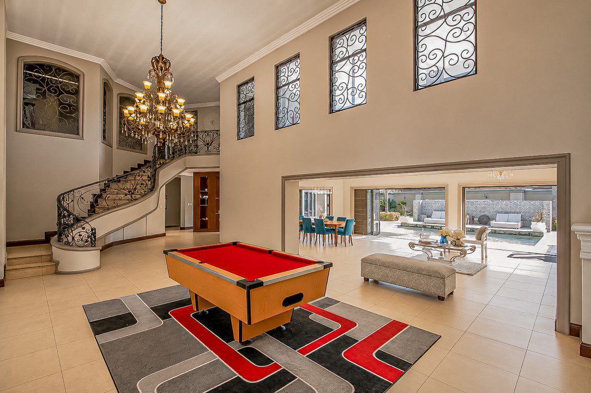Lakefield, Benoni | 5 Bedroom Luxury Full-Title Home