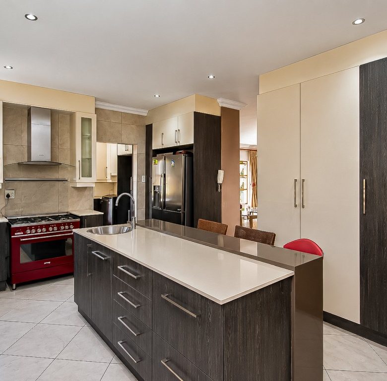 Edenvale | 5 Bedroom Double Storey Home with 3 Flatlets