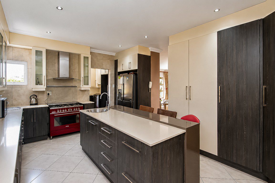 Edenvale | 5 Bedroom Double Storey Home with 3 Flatlets