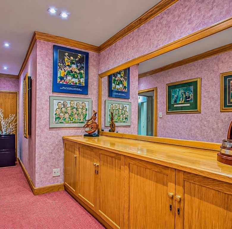 New Redruth | Premium Commercial Suite