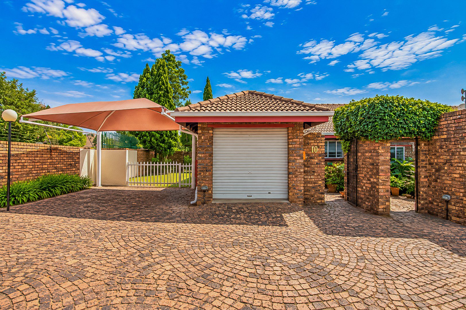 Mayfield Park | Neat 2-Bedroom Cluster Home