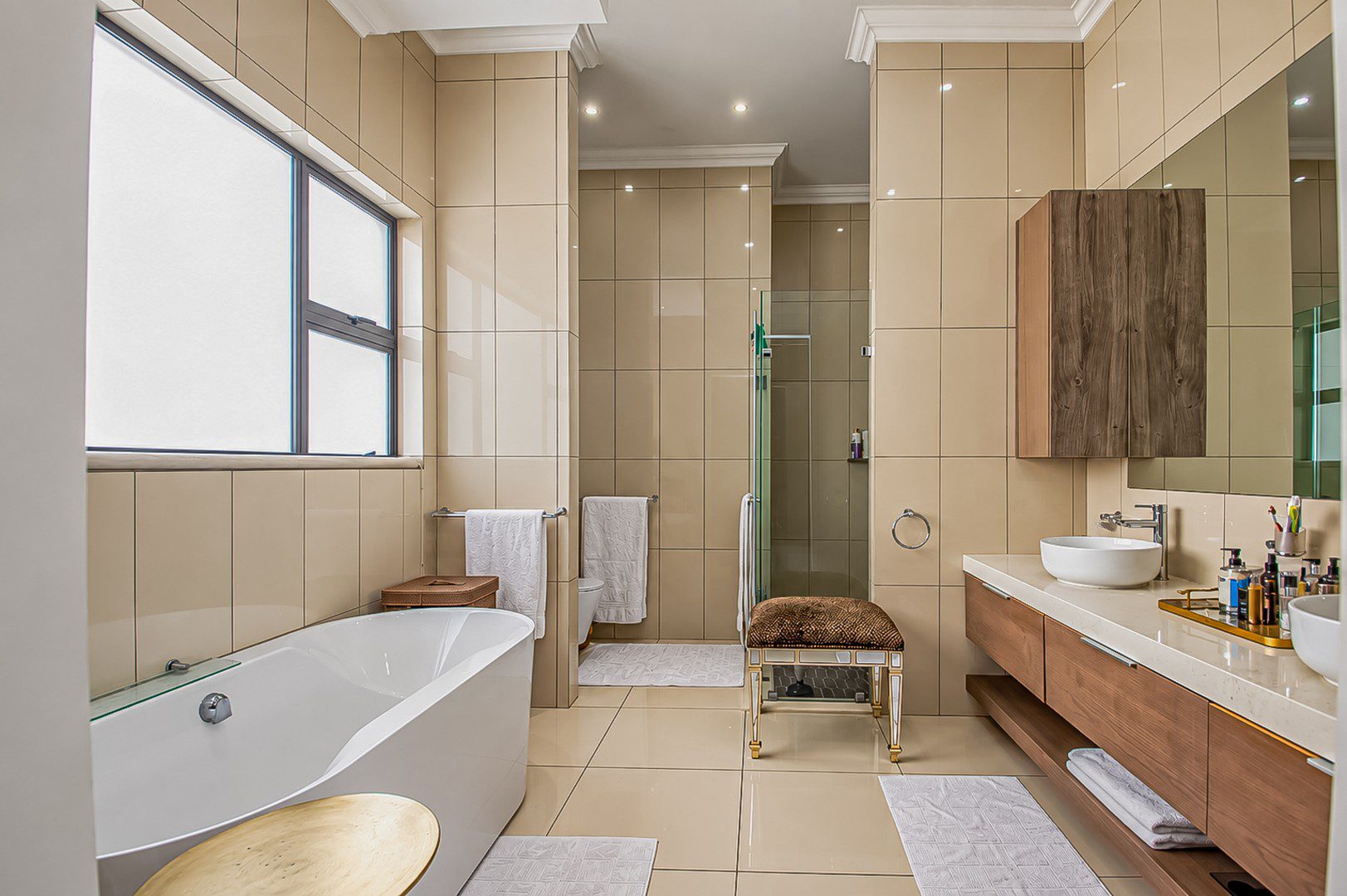 Hartbeespoort | Waterfront 5 Bedroom Home in The Islands Estate