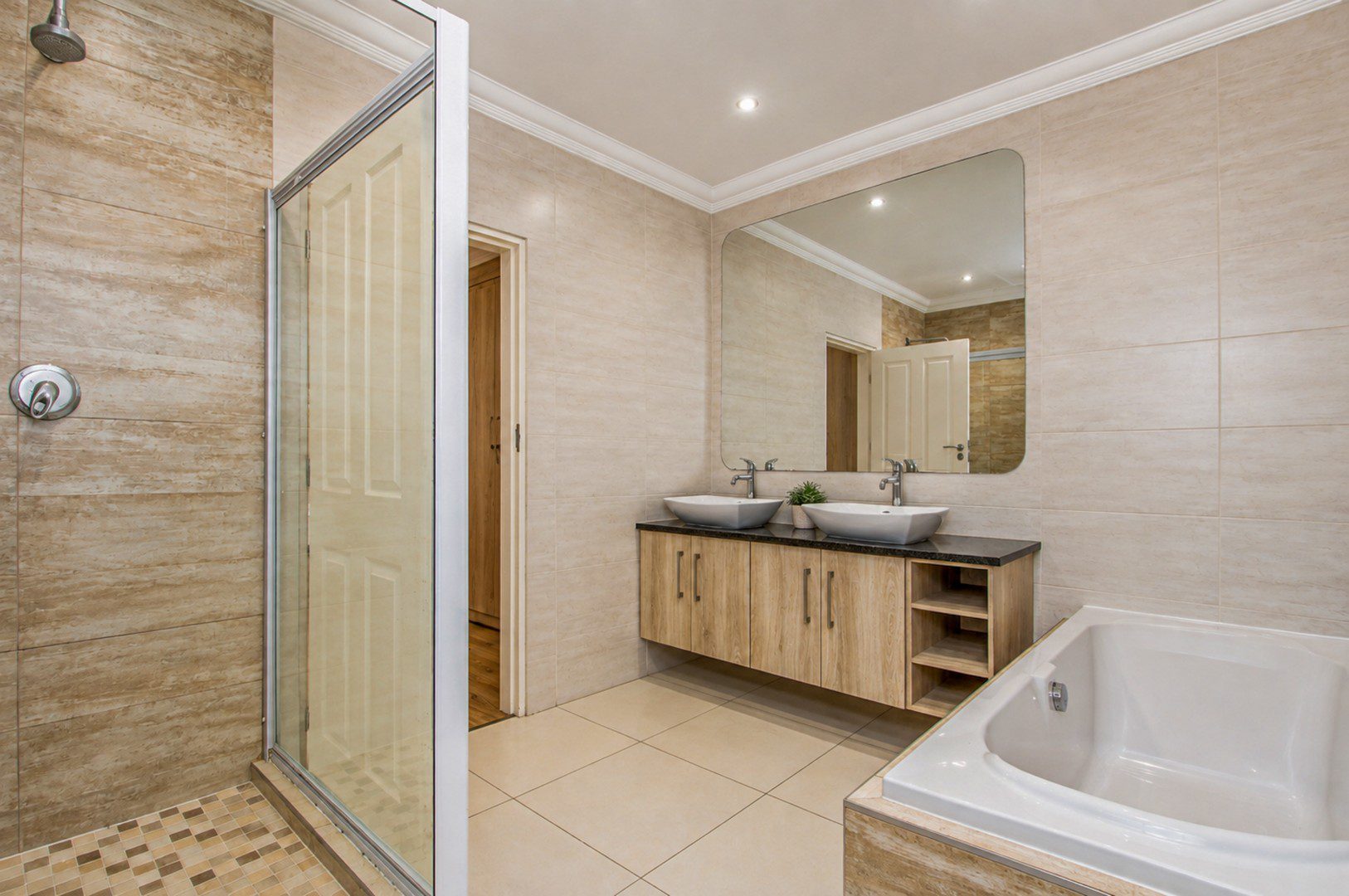 Brackenhurst, Alberton | Ultra-Modern 3 Bedroom Cluster Home