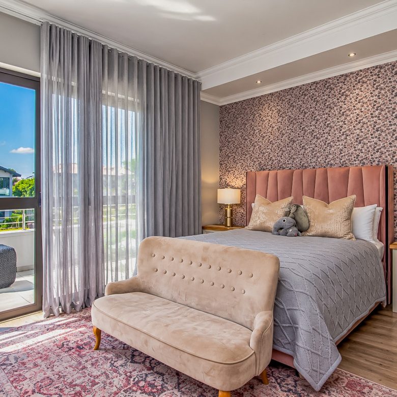 Hartbeespoort | Waterfront 5 Bedroom Home in The Islands Estate