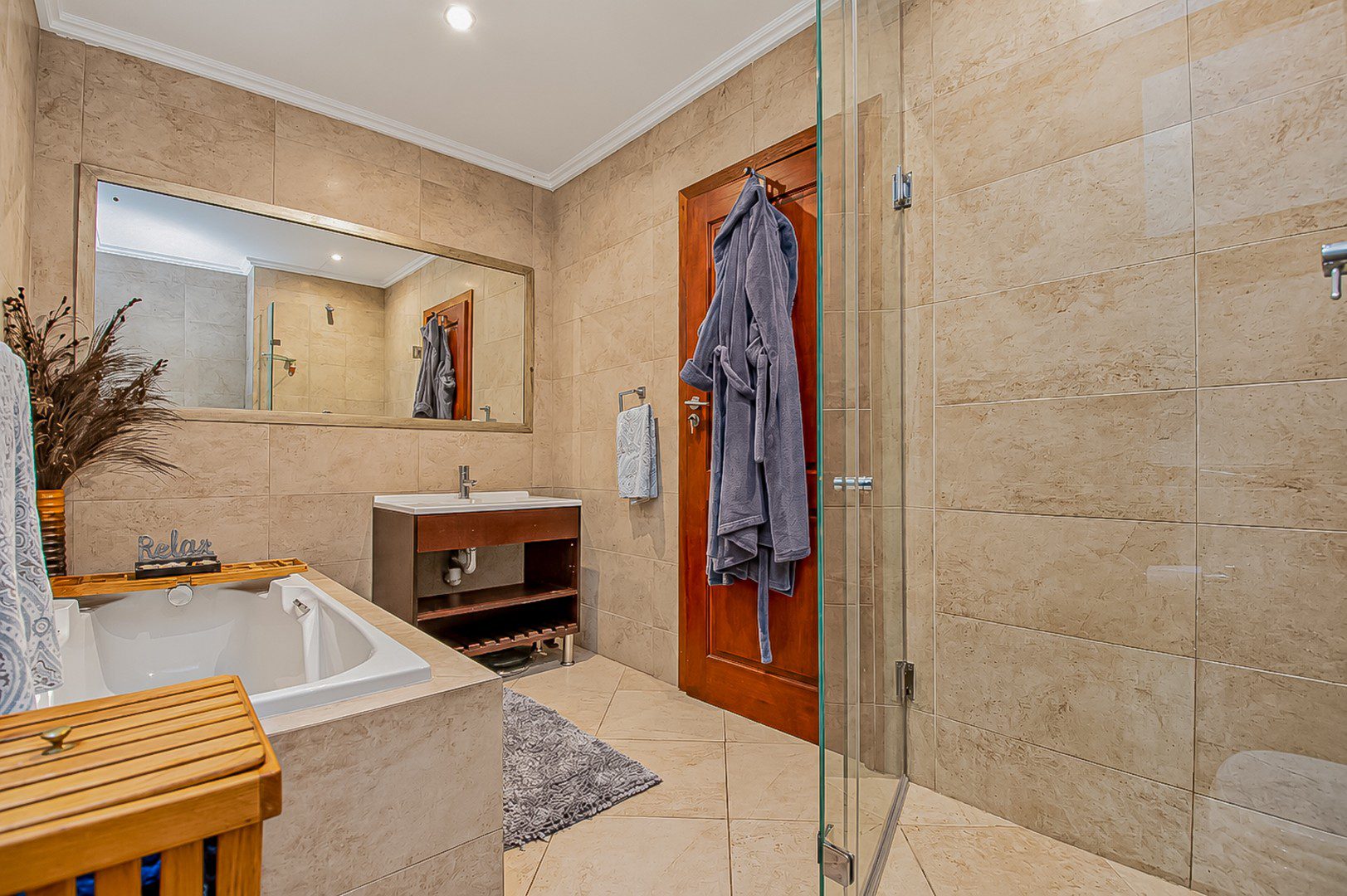 Northcliff | Prestigious 4 Bedroom Full-Title Residence