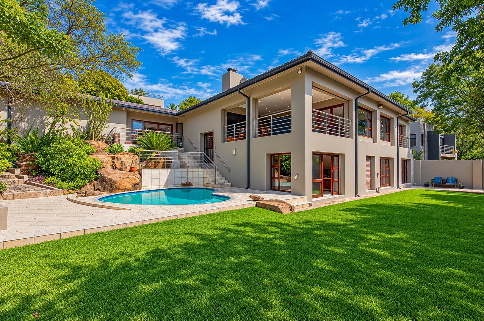 Northcliff | Prestigious 4 Bedroom Full-Title Residence