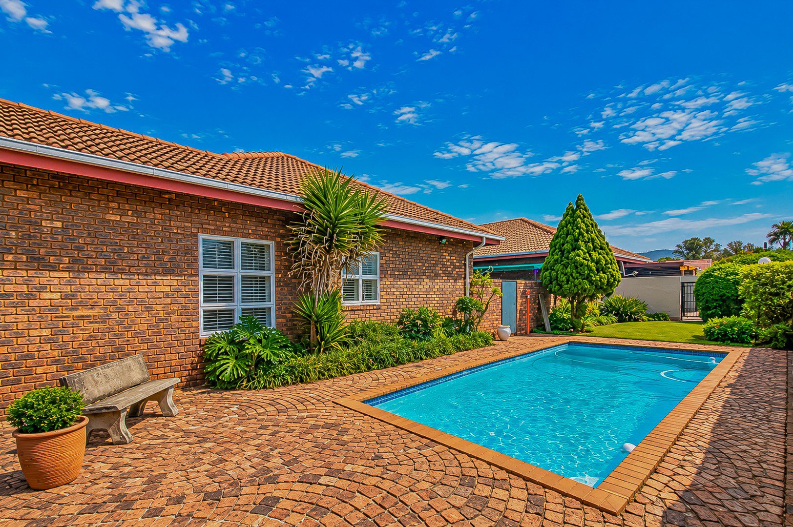 Mayfield Park | Neat 2-Bedroom Cluster Home