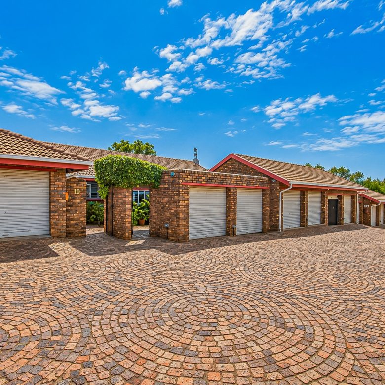 Mayfield Park | Neat 2-Bedroom Cluster Home