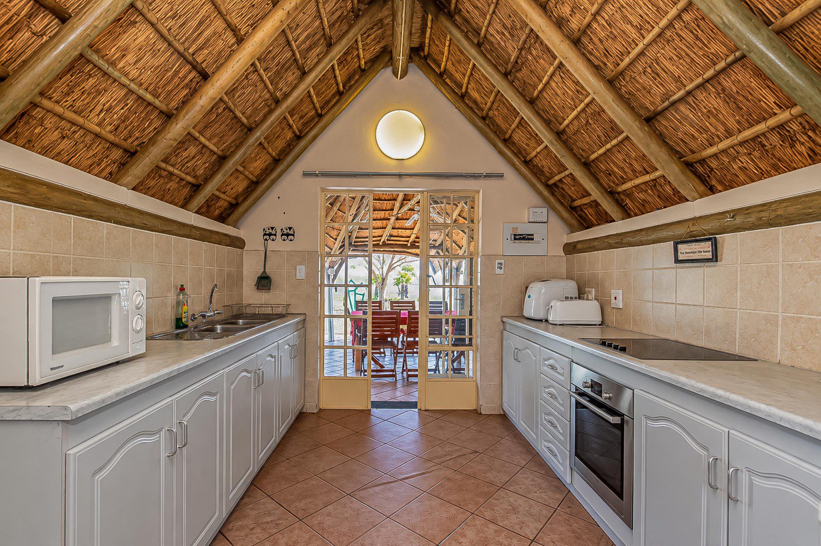 Oranjeville / Vaaldam | Multi-Dwelling Farm Home + Cottage — ~2.82 ha Skier Estate
