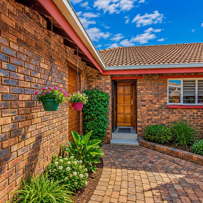 Mayfield Park | Neat 2-Bedroom Cluster Home