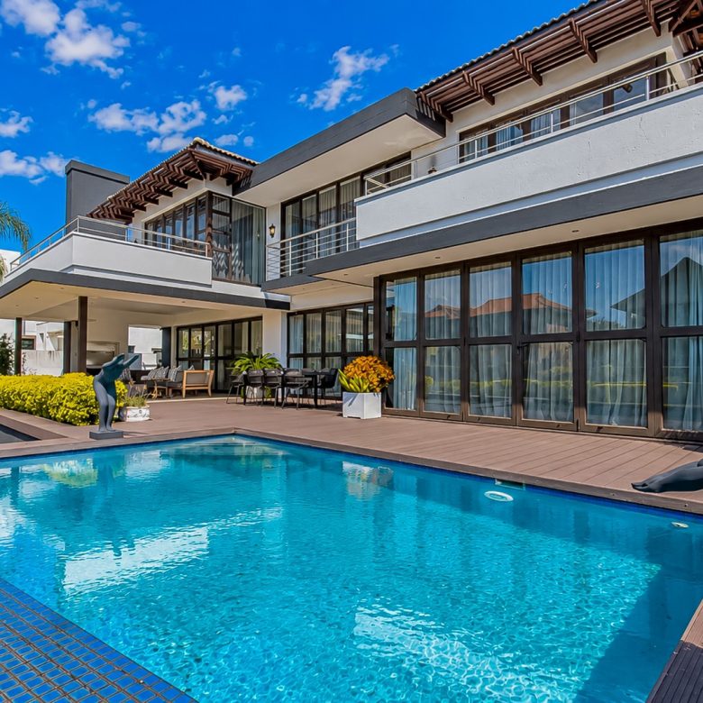 Hartbeespoort | Waterfront 5 Bedroom Home in The Islands Estate