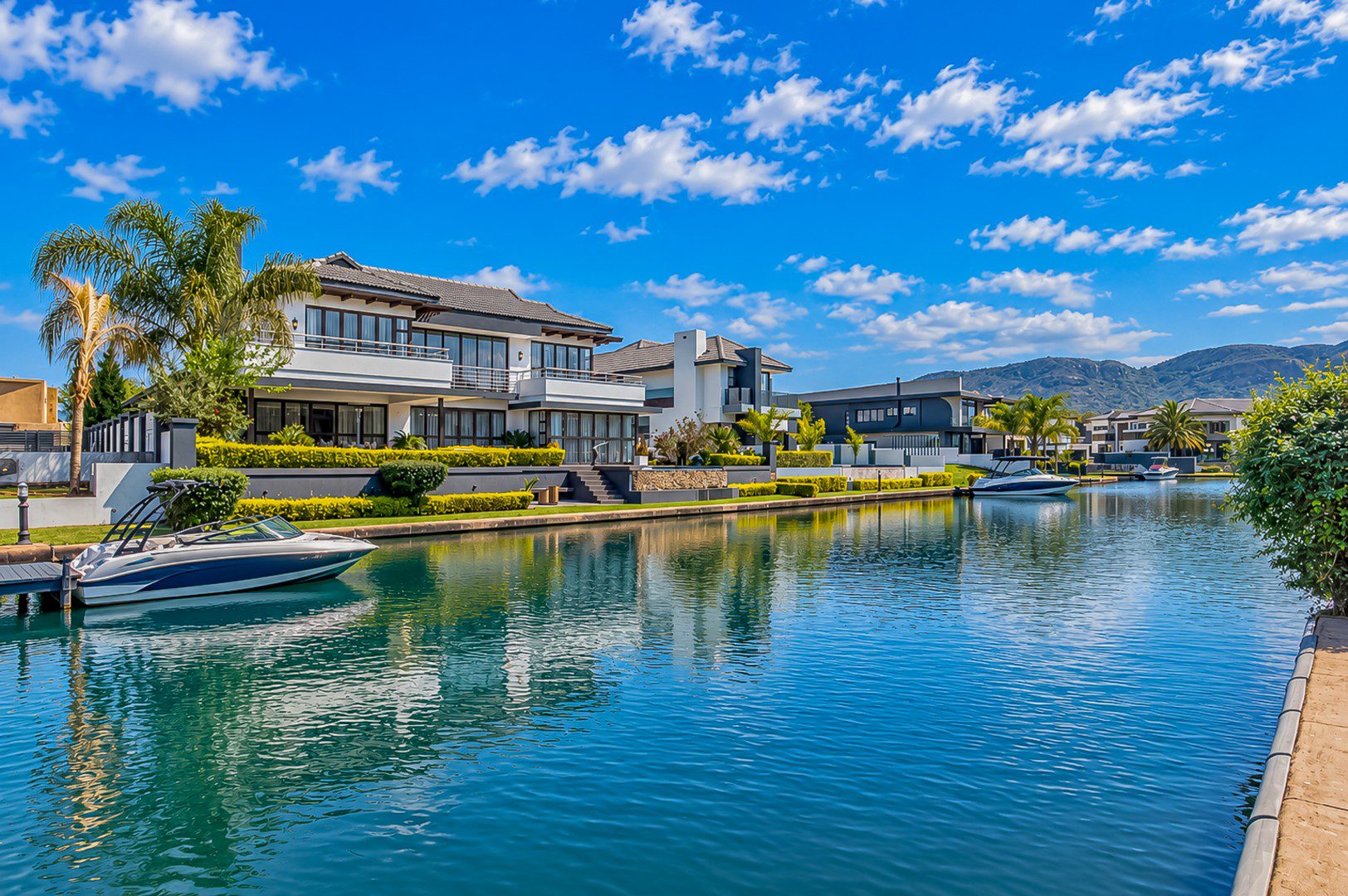 Hartbeespoort | Waterfront 5 Bedroom Home in The Islands Estate