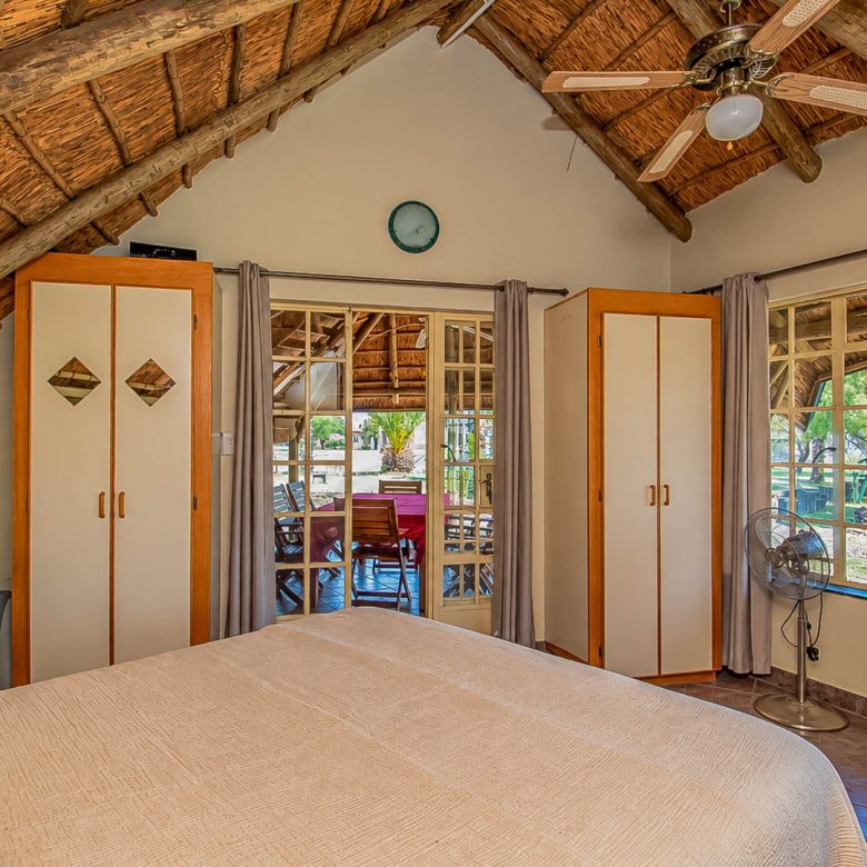 Oranjeville / Vaaldam | Multi-Dwelling Farm Home + Cottage — ~2.82 ha Skier Estate
