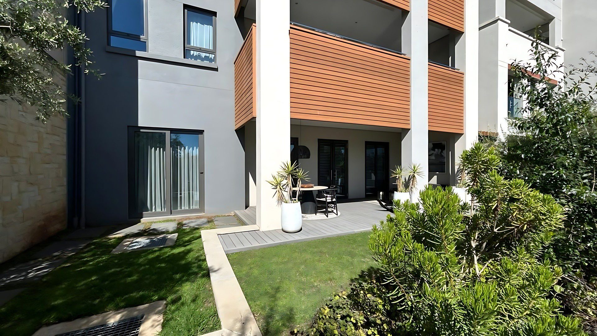 Steyn City | Luxury 3 Bedroom Garden Apartment