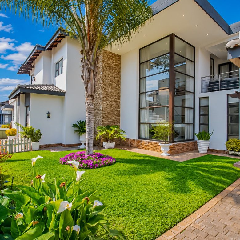 Hartbeespoort | Waterfront 5 Bedroom Home in The Islands Estate