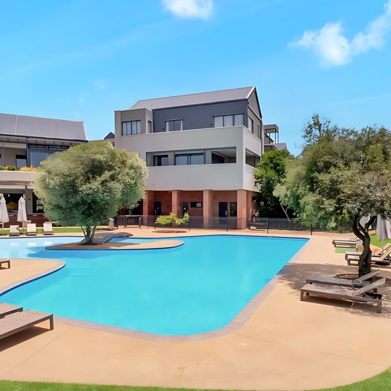 Steyn City | Luxury 3 Bedroom Garden Apartment