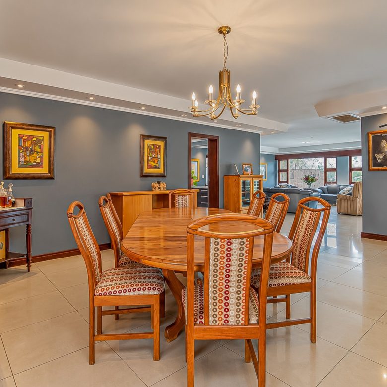 Northcliff | Prestigious 4 Bedroom Full-Title Residence