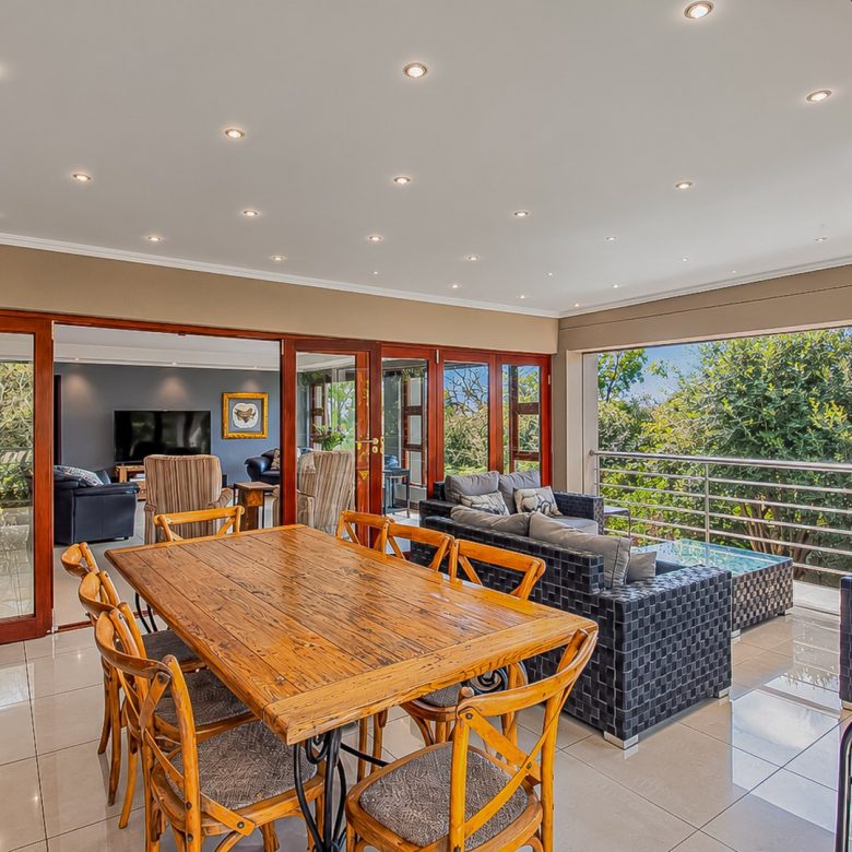 Northcliff | Prestigious 4 Bedroom Full-Title Residence
