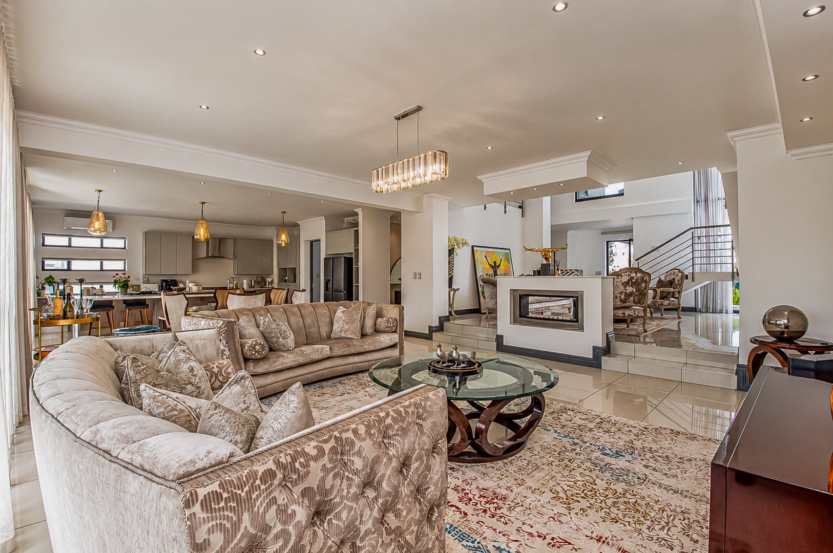 Hartbeespoort | Waterfront 5 Bedroom Home in The Islands Estate