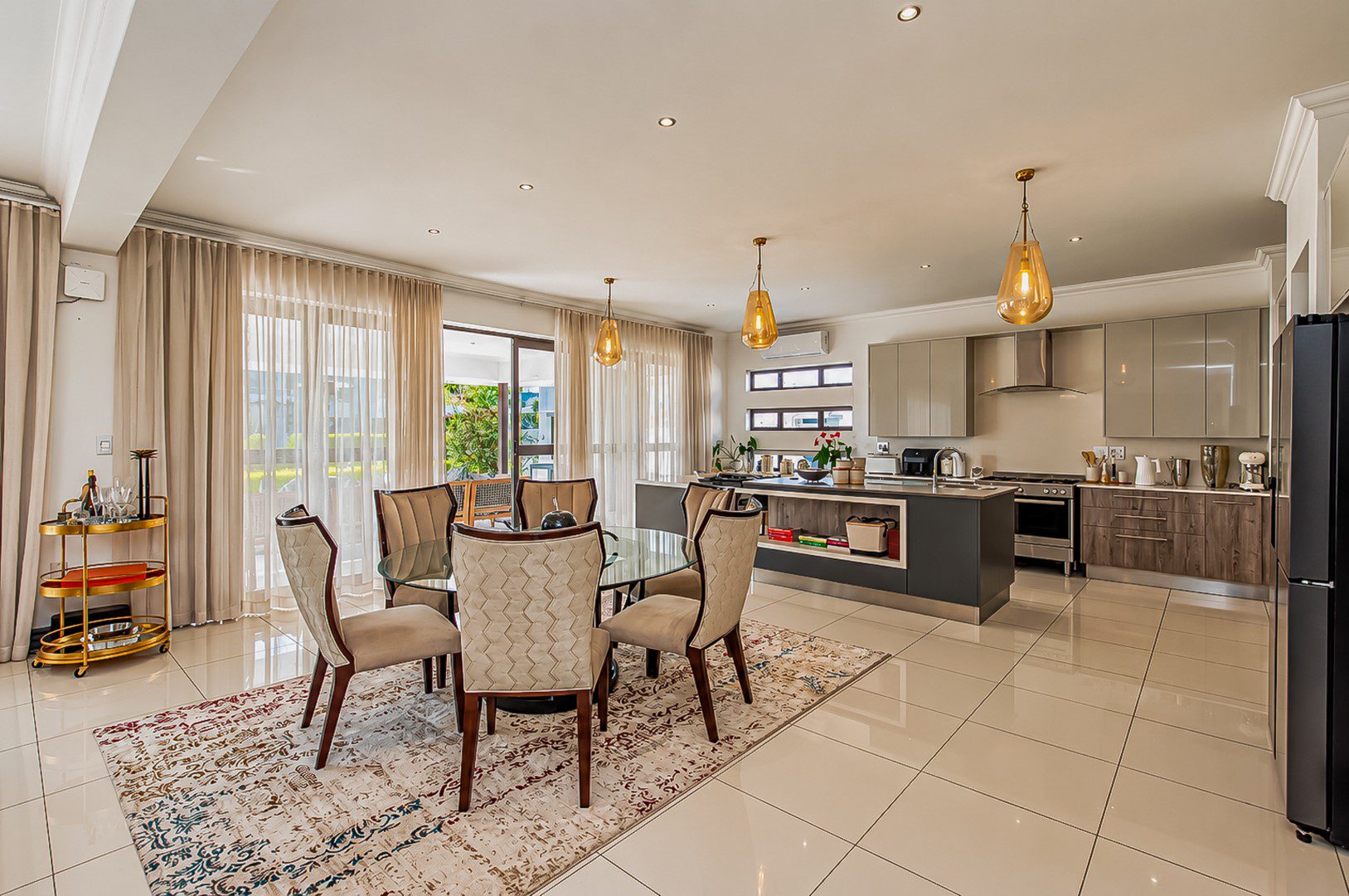 Hartbeespoort | Waterfront 5 Bedroom Home in The Islands Estate