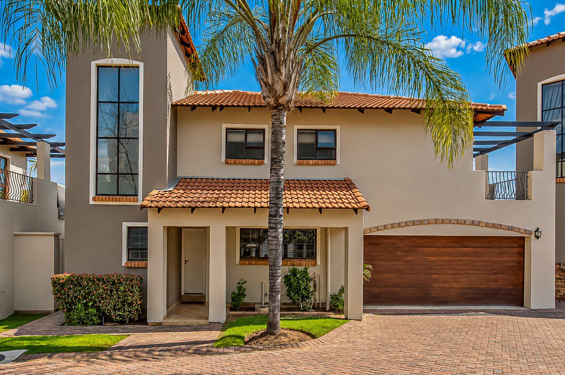 Glenvista | Spacious 3-Bedroom Cluster with Private Garden