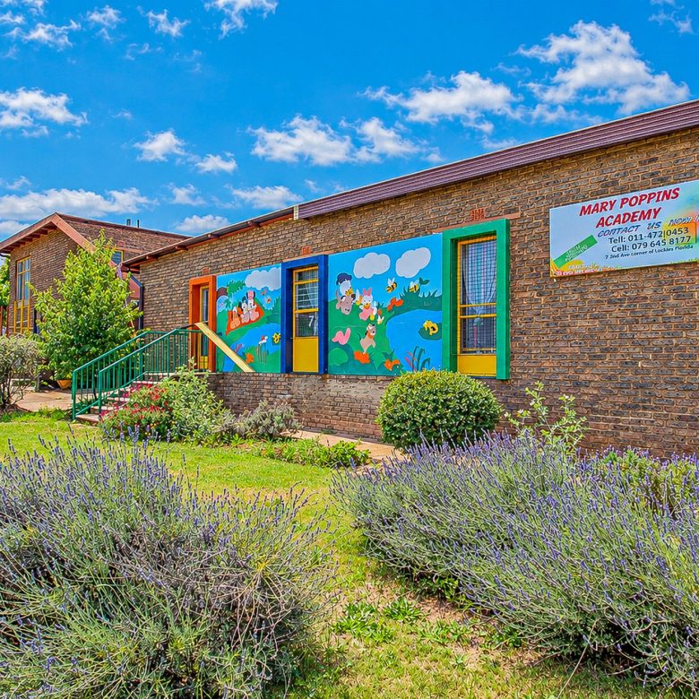 ON AUCTION | Florida, Roodepoort – School Campus with 2 Flatlets on ±3 238 m²