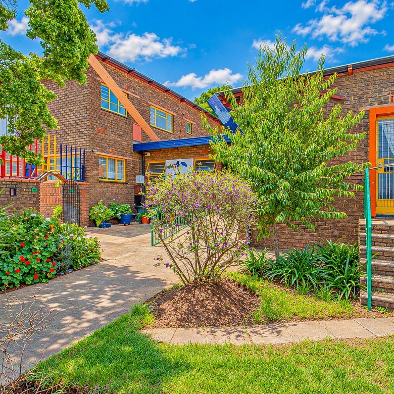ON AUCTION | Florida, Roodepoort – School Campus with 2 Flatlets on ±3 238 m²