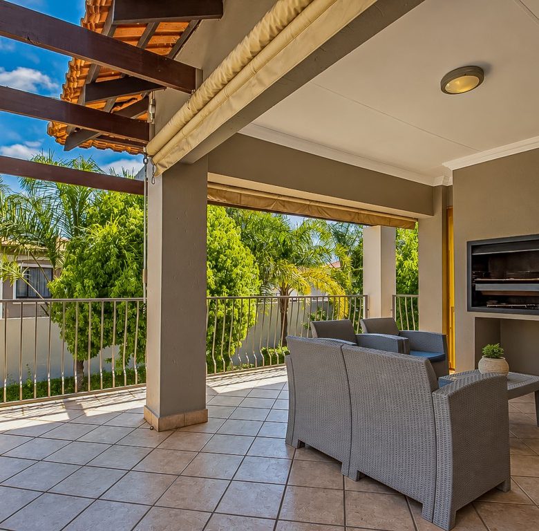 Glenvista | Spacious 3-Bedroom Cluster with Private Garden